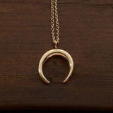 14ky large horn necklace
