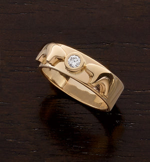 Kissing Bear Ring – The Golden Bear